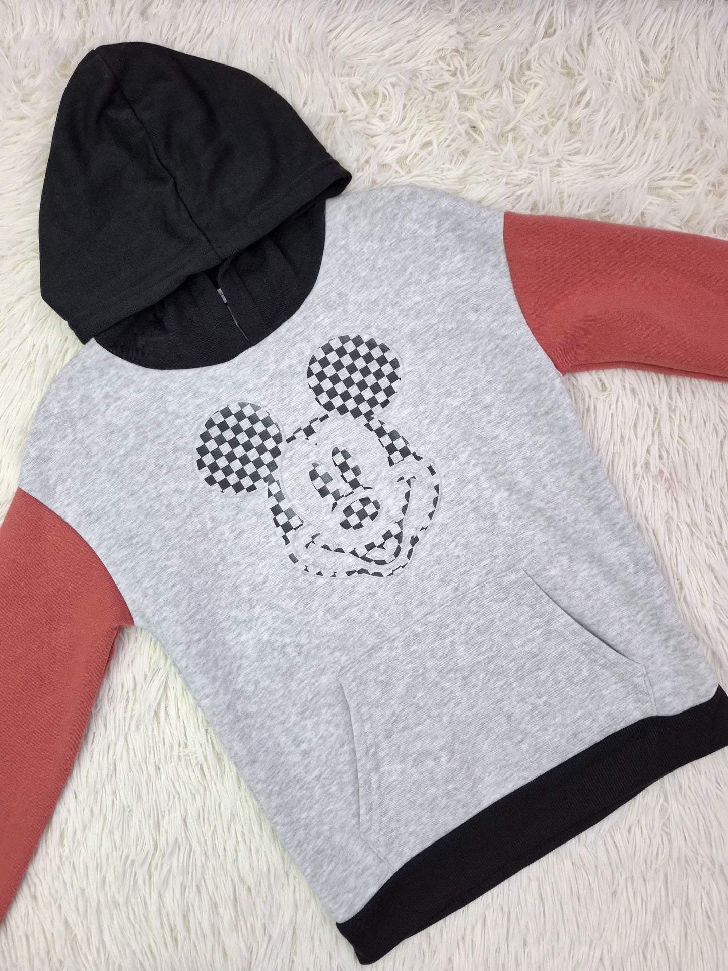 Set Mickey
