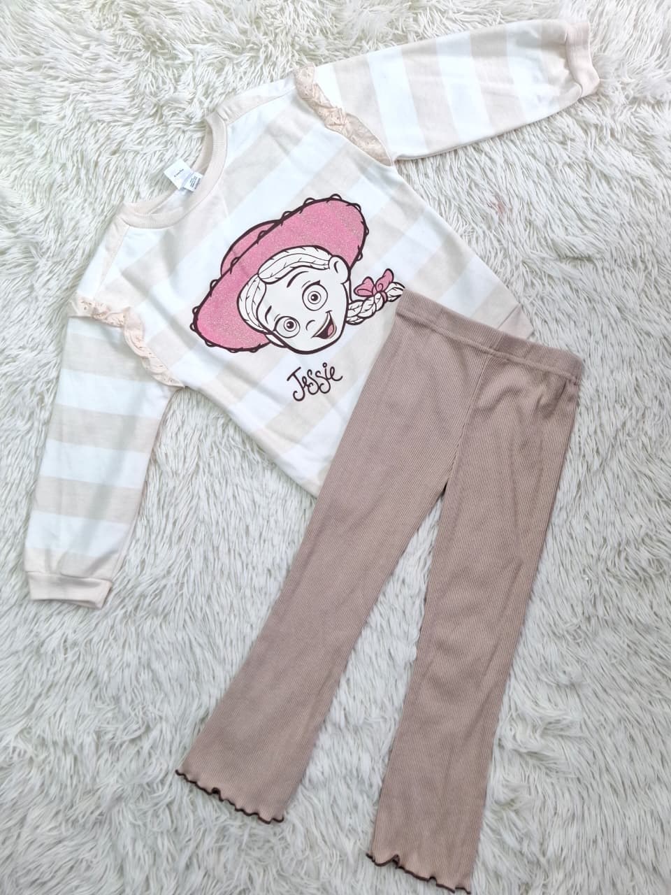 Set Jessie