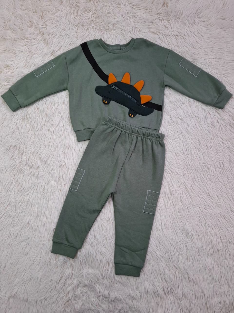 Set Dino