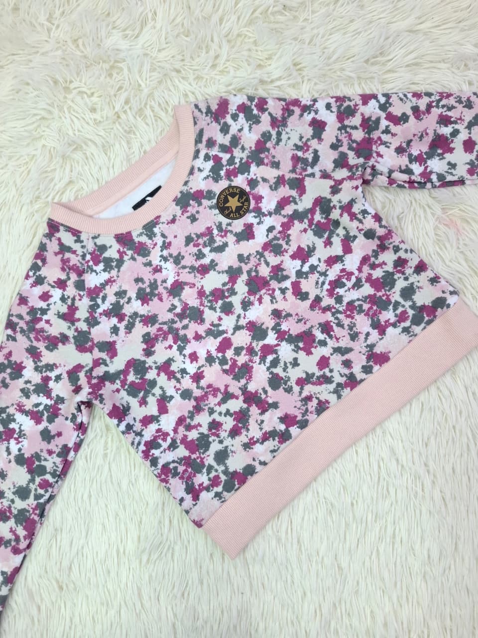 Set Converse