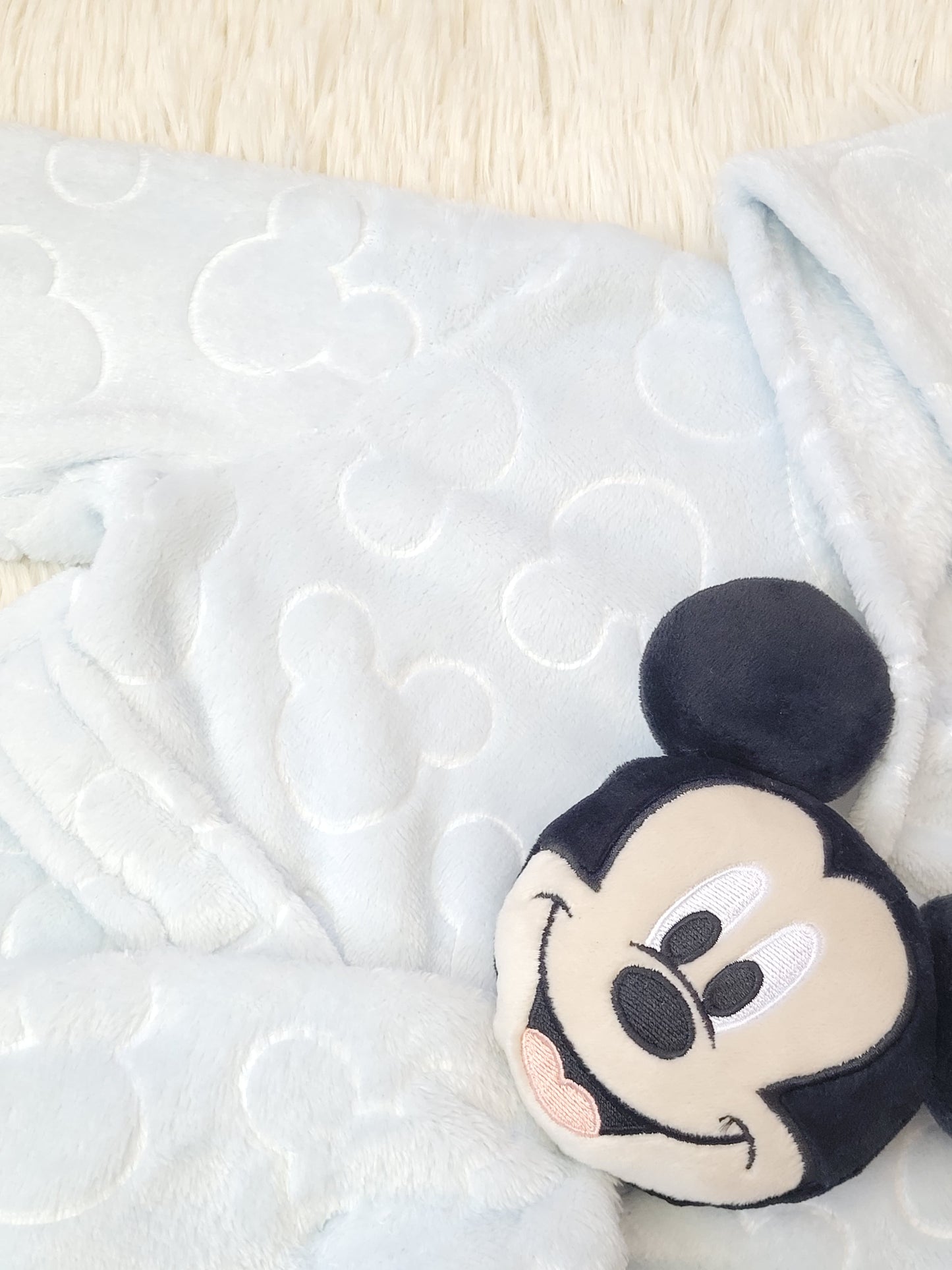 Bata Mickey